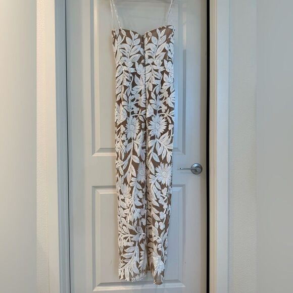 NEW Bronx and Banco Dahlia Maxi Dress in White Silver Floral Strapless - Picture 12 of 16